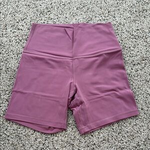 Lulu lemon align shorts